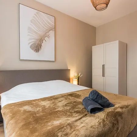 Excellent Listing 'shiraz' The Hague